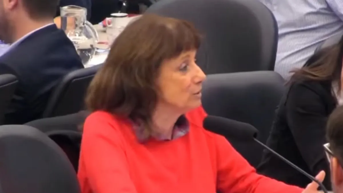 IMG_20251005_222434_(1200_x_675_píxel)