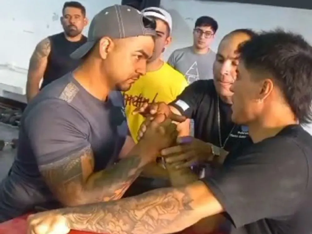 a9597ffe-53bf-44a0-97a4-e00632e6a11c