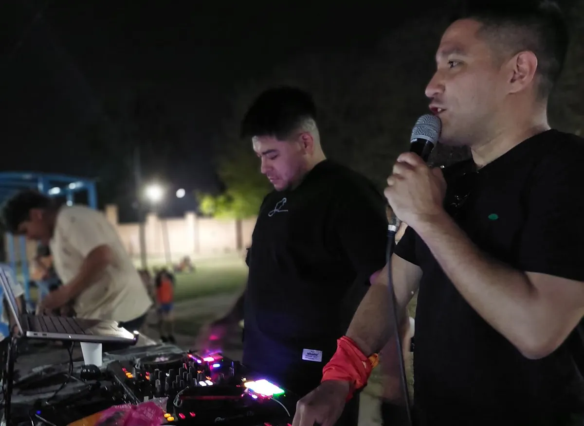 DJS