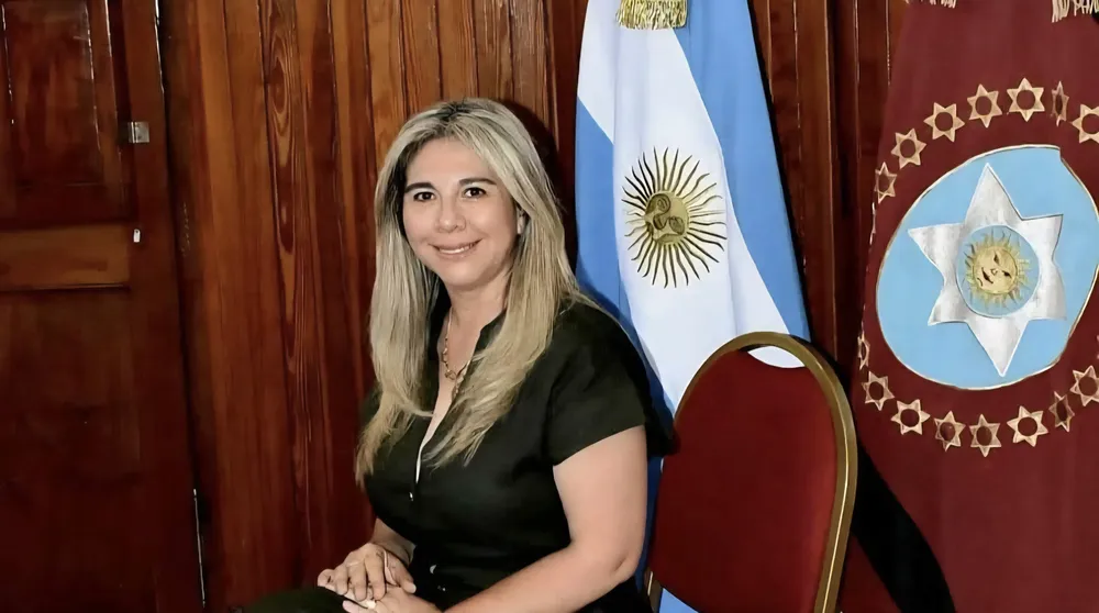 Screenshot_20250731_183854_Facebook