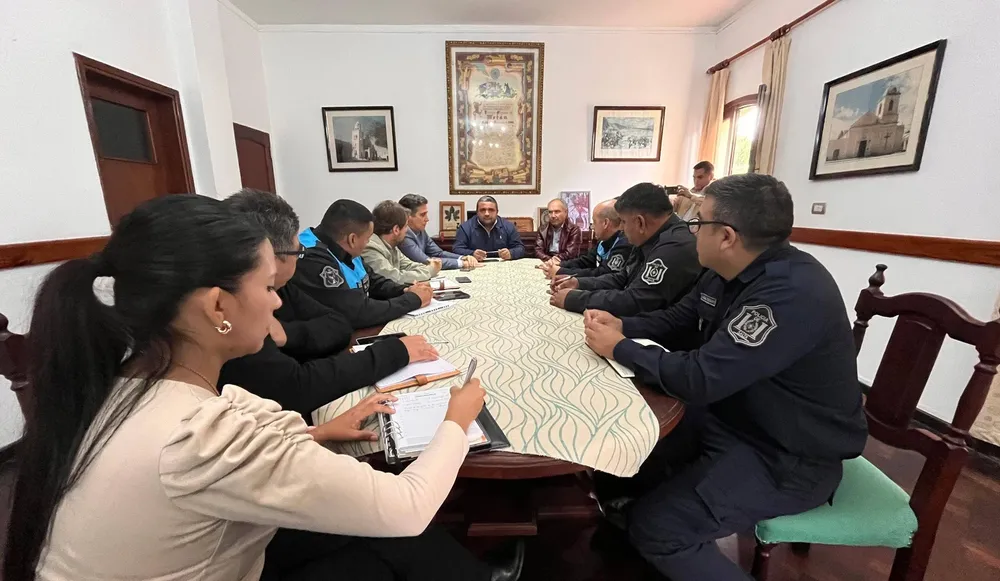 Issa Delgado Policía