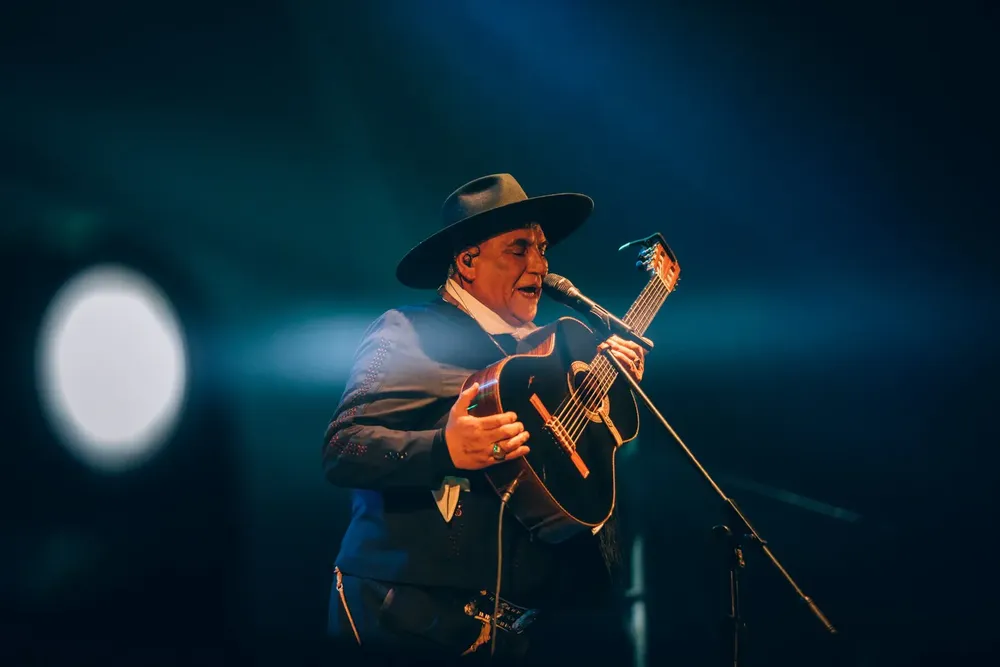 7bda3d76-1de0-4fc7-9f48-a4ef841851e6