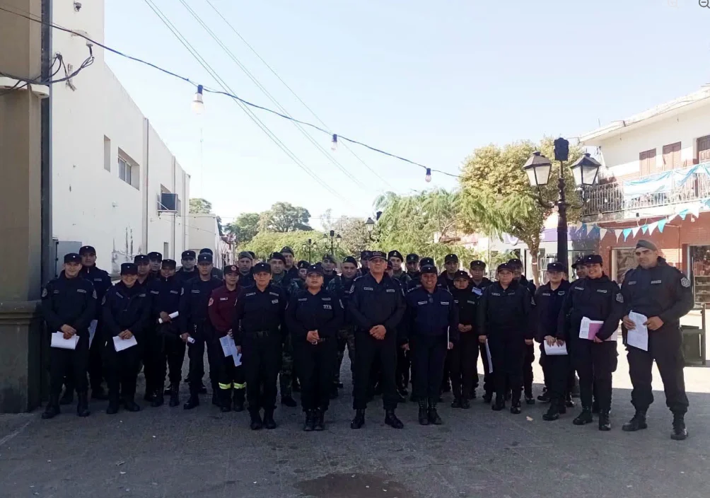 Policía
