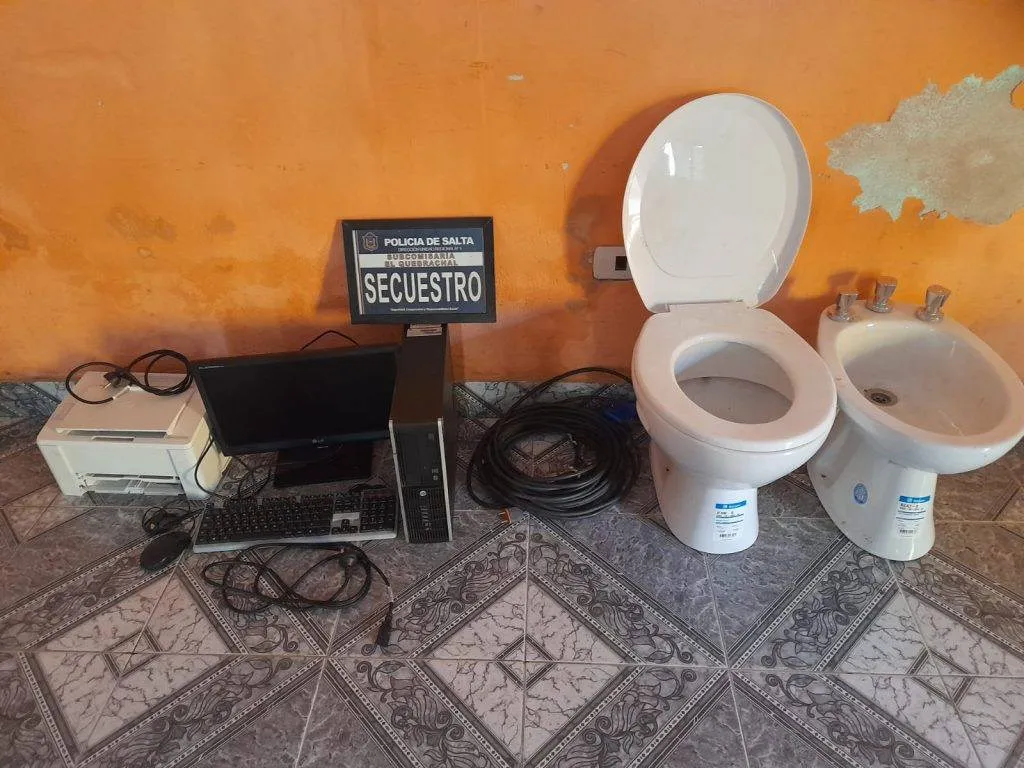 432763039_2487173934818977_6333725960282289718_n